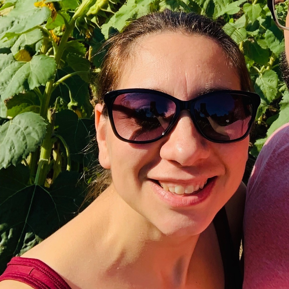 Meet your Posher, Lisa